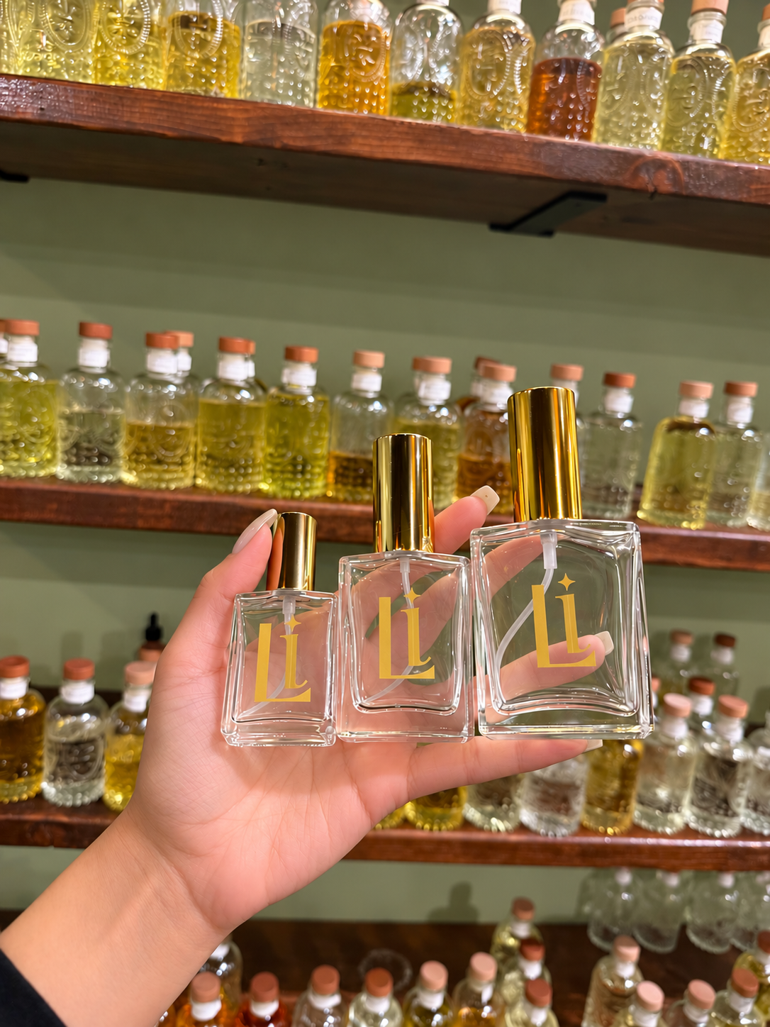 REORDER YOUR SIGNATURE SCENT